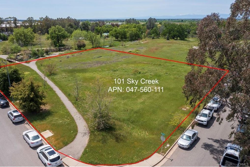 101 Sky Creek Ct, Chico, CA à vendre Photo de l’immeuble– Image 1 sur 6