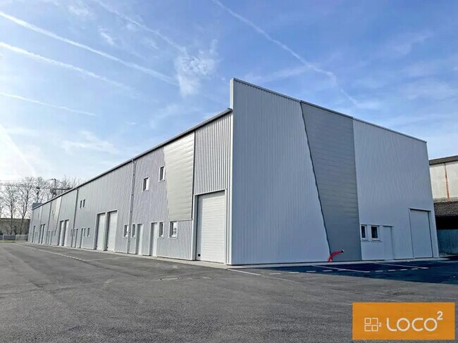 Plus de détails pour 9 Chemin De La Gravière, Lespinasse - Industriel/Logistique à louer