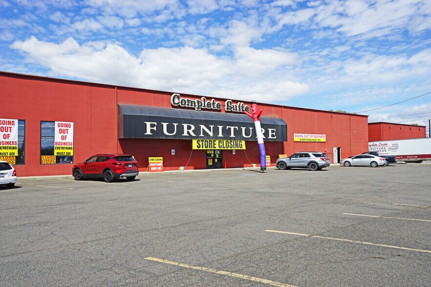 1900 Rudkin Rd, Yakima, WA à louer - Photo de l’immeuble – Image 2 sur 17