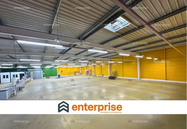 Plus de détails pour 1 Rue Des Vignes, Maignelay-Montigny - Local commercial à louer