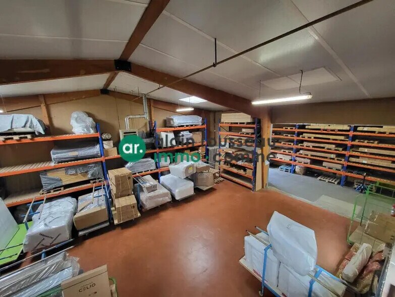 Local d'activités dans Écouflant à vendre - Photo de l’immeuble – Image 3 sur 5