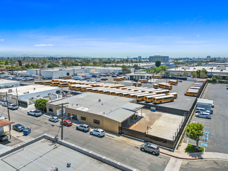 1024-1026 E Arlee Pl, Anaheim, CA à vendre - Photo de l’immeuble – Image 3 sur 15