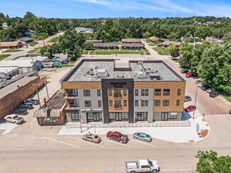 Plus de détails pour 300 S 13th St, Tekamah, NE - Local commercial à louer