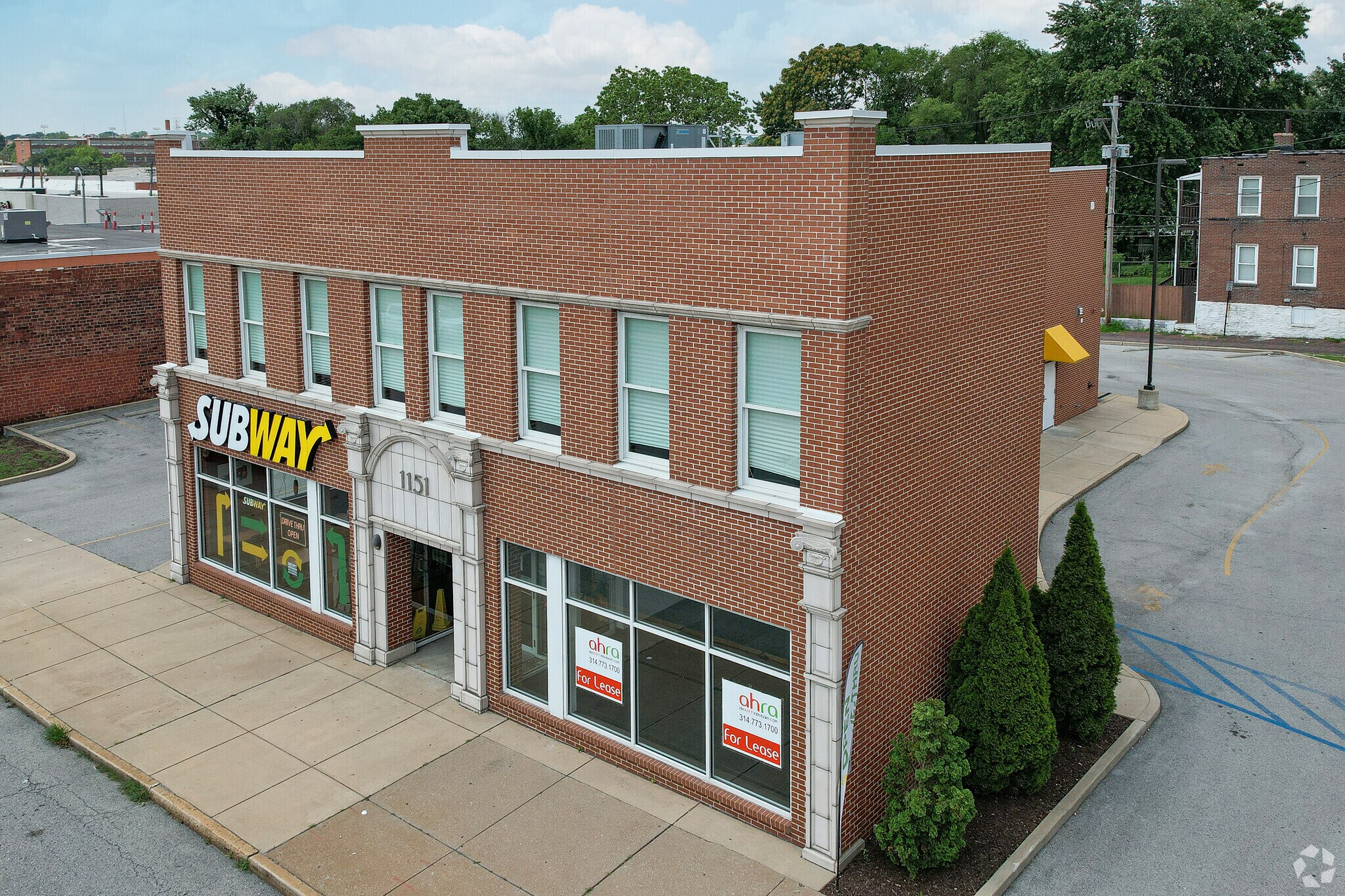 1151 S Kingshighway Blvd, Saint Louis, MO à louer Photo principale– Image 1 sur 10