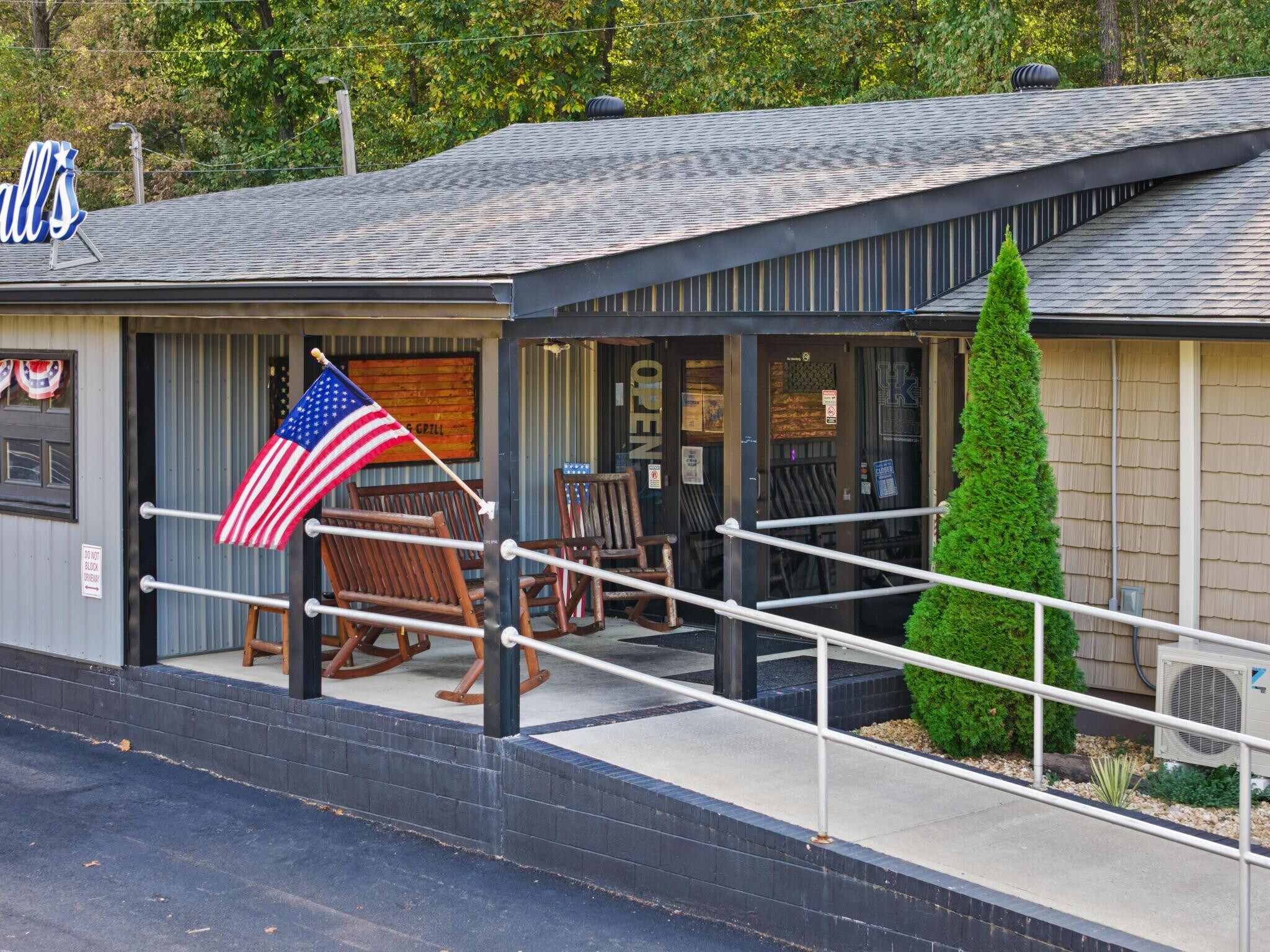 11728 US Highway 68 E, Benton, KY à vendre Photo principale– Image 1 sur 16