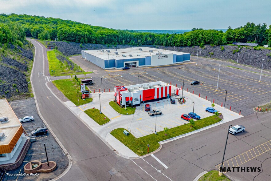 1317 N Eaton St, Albion, MI à vendre - Photo de l’immeuble – Image 2 sur 3