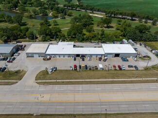 Plus de détails pour 3303-3317 N Broad St, Fremont, NE - Industriel/Logistique à louer