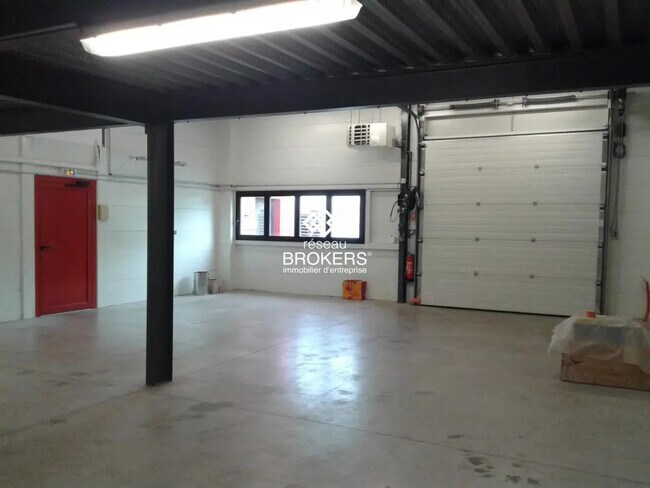 Plus de détails pour 449 Rue Du Mont Blanc, Saint-Félix - Industriel/Logistique à louer