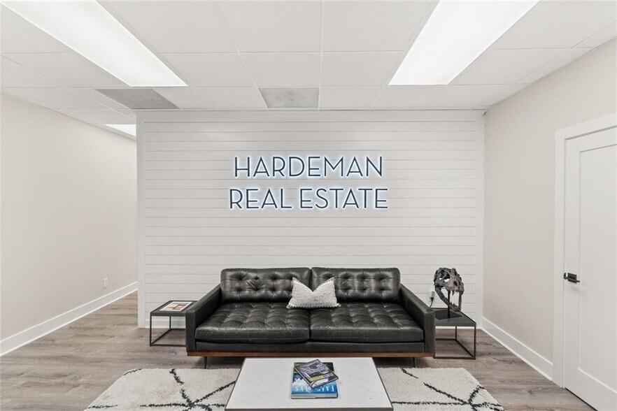 6111 Peachtree Dunwoody Rd NE, Atlanta, GA à vendre - Photo de l’immeuble – Image 3 sur 30