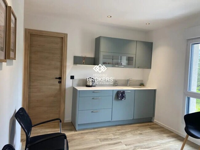 Plus de détails pour 6601 Rd 562, Montauroux - Bureau à vendre