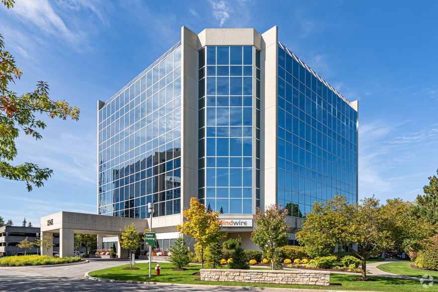 1545 Carling Ave, Ottawa, ON à louer - Photo de l’immeuble – Image 3 sur 5