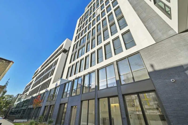 52-58 Avenue Aristide Briand, Bagneux à louer - Photo de l’immeuble – Image 1 sur 15