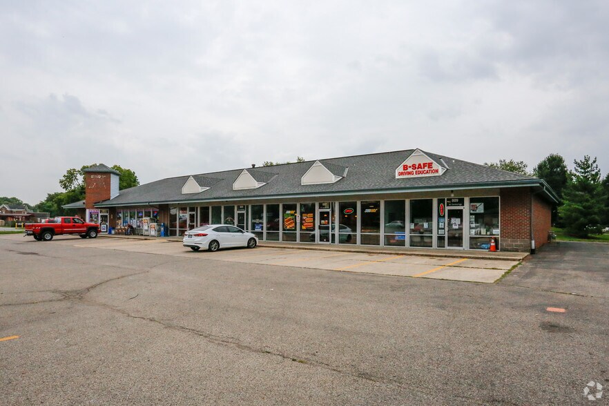 801-809 W Central Ave, Carlisle, OH à louer - Photo de l’immeuble – Image 1 sur 38