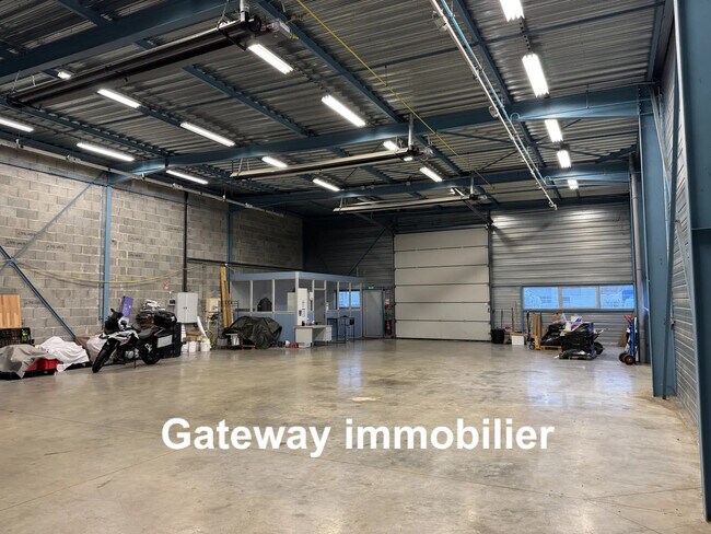 Plus de détails pour Industriel/Logistique à vendre