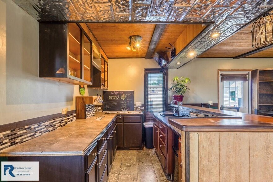 4220 Mountain Valley Rd, Axton, VA à vendre - Photo de l’immeuble – Image 3 sur 14