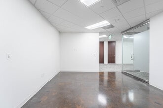 17950 Preston Rd, Dallas, TX à louer Photo intérieure– Image 1 sur 5
