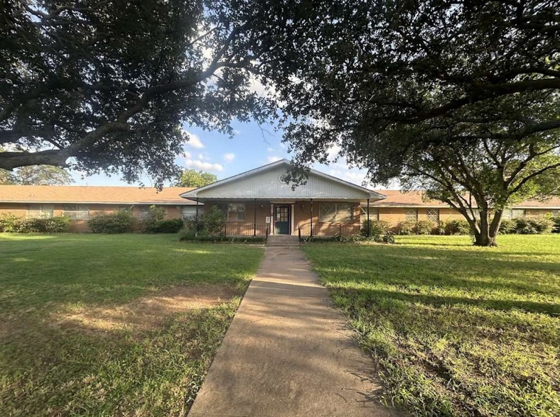 1901 W Elliott St, Breckenridge, TX à vendre - Photo de l’immeuble – Image 1 sur 13