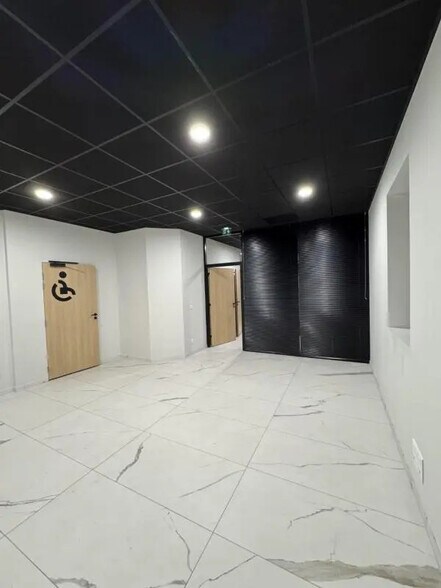 Bureaux/Médical dans Bruges à louer - Photo intérieure – Image 1 sur 5