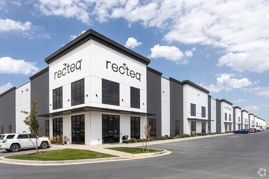 5025 W Hudson Way, Lehi, UT à vendre - Photo principale – Image 1 sur 1