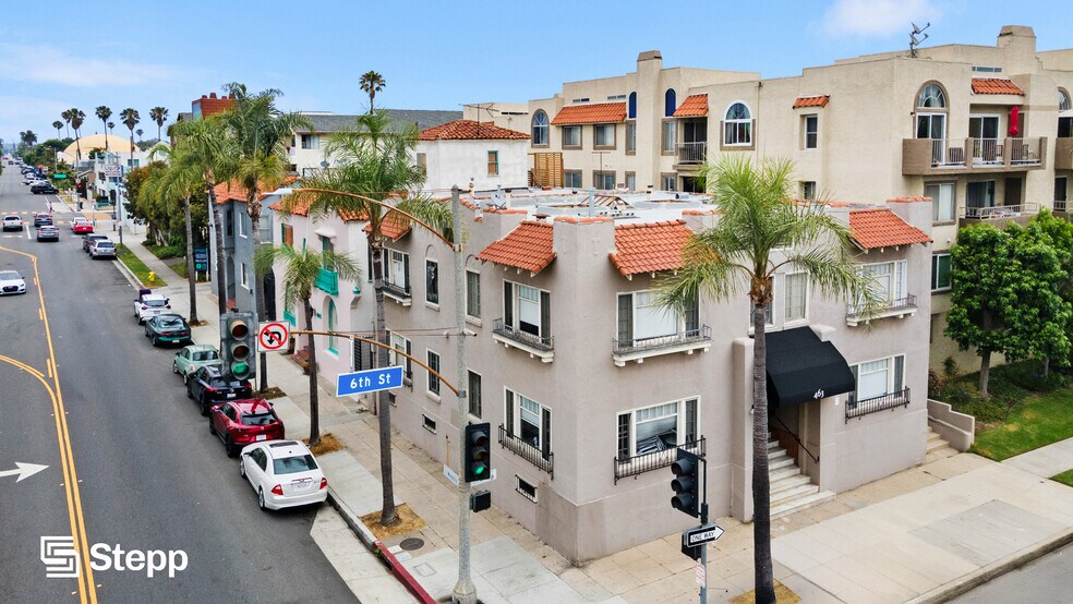 463 W 6th St, Long Beach, CA à vendre - Photo de l’immeuble – Image 2 sur 9