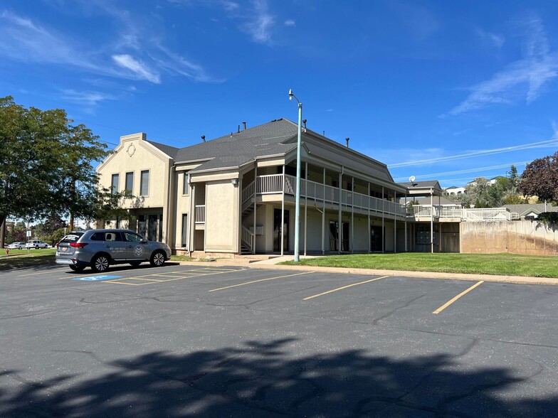 5640 Wasatch Dr, Ogden, UT à louer - Photo de l’immeuble – Image 1 sur 23