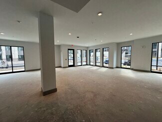 Plus de détails pour 2702 Pelham Rd, Greenville, SC - Local commercial à louer