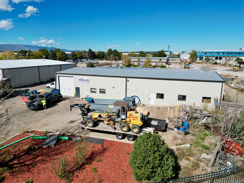 5655 Parachute Cir, Colorado Springs, CO à louer - Photo de l’immeuble – Image 3 sur 13