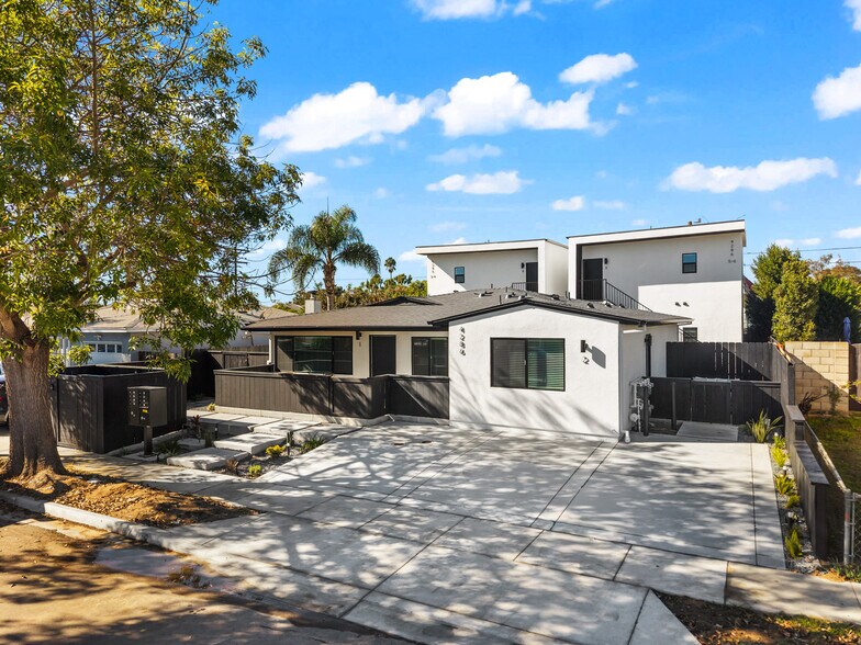 4286 Samoset Ave, San Diego, CA à vendre - Photo principale – Image 1 sur 57