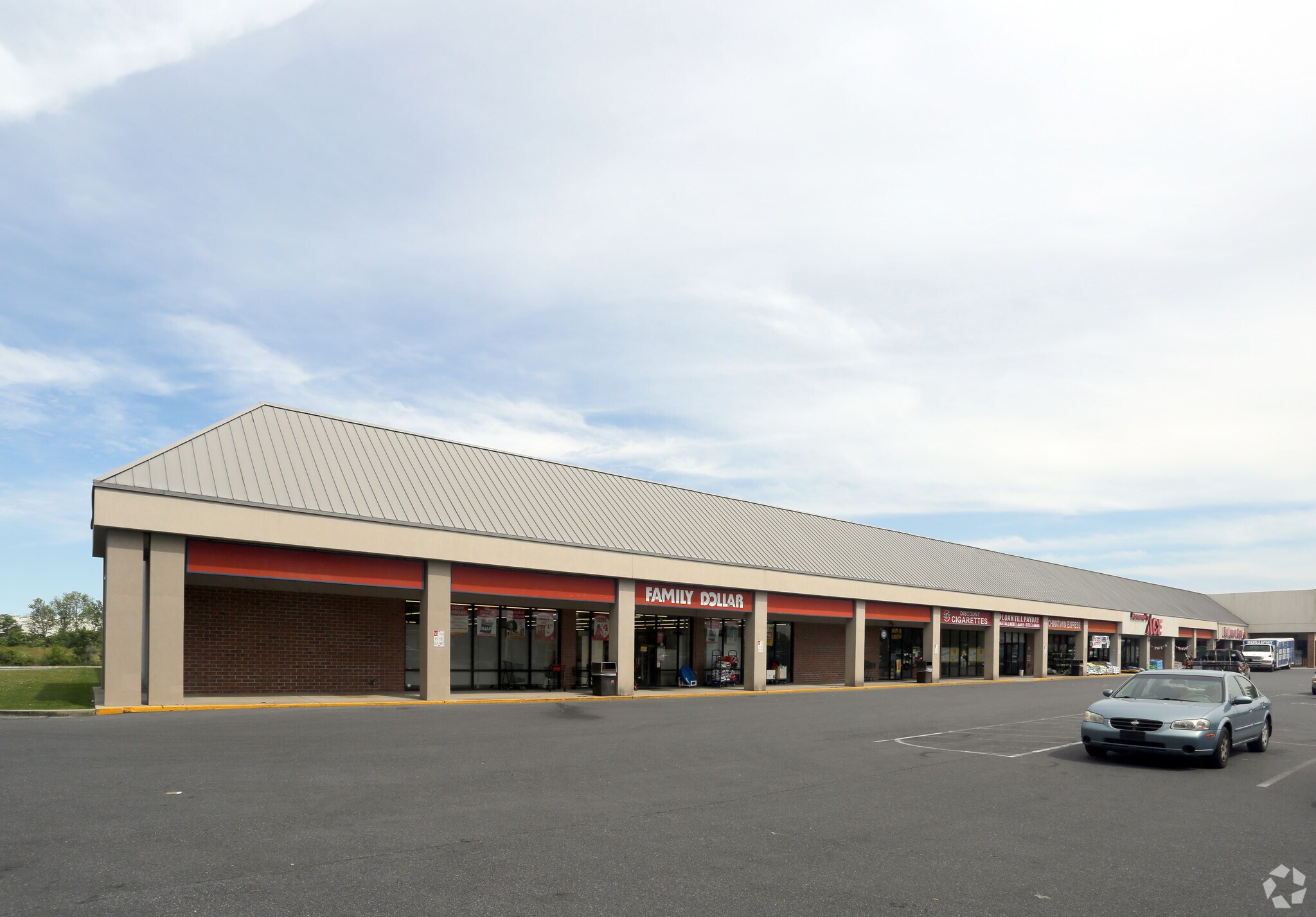 32 N Dupont Hwy, Selbyville, DE à louer Photo principale– Image 1 sur 71