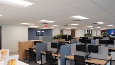 600 Park Offices Dr, Durham, NC à louer - Vidéo sur l’annonce professionnelle 