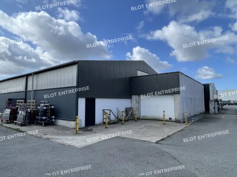 160 Rue De Kerlo, Caudan à louer - Photo de l’immeuble – Image 2 sur 8