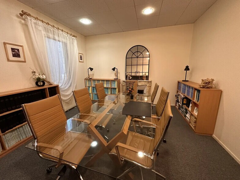 Bureau dans Angers à louer - Photo de l’immeuble – Image 3 sur 4