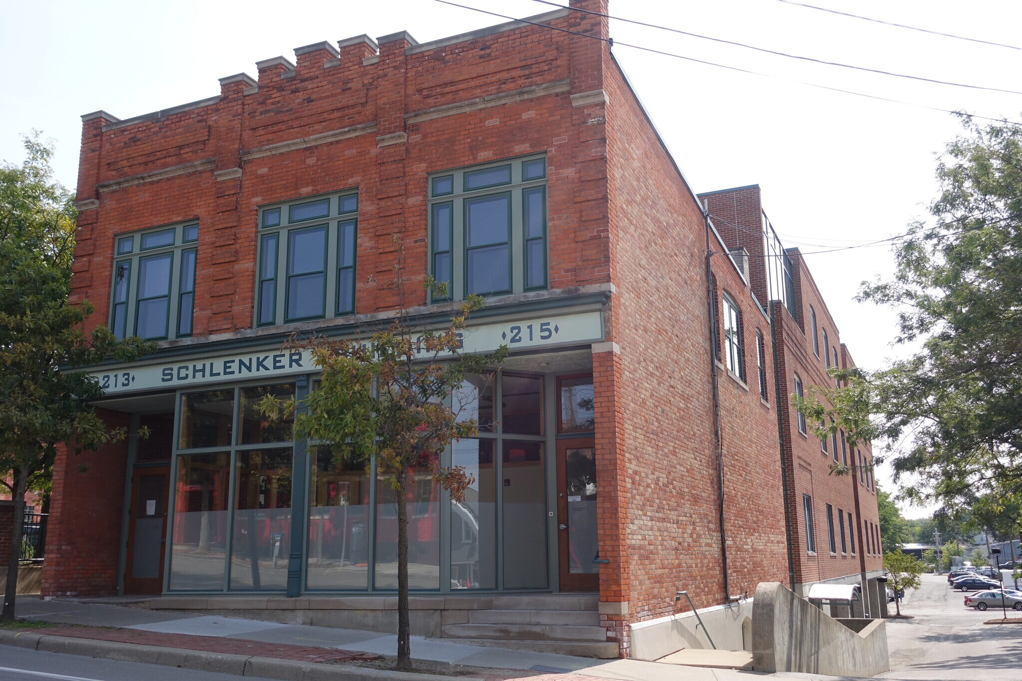 213-215 W Liberty St, Ann Arbor, MI à louer Photo principale– Image 1 sur 6