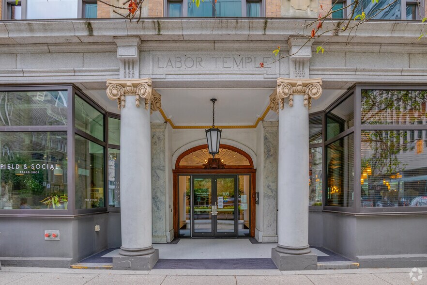 411 Dunsmuir St, Vancouver, BC à louer - Photo de l’immeuble – Image 3 sur 5