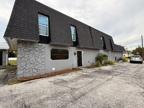 6232 Madison St, New Port Richey, FL à louer Photo intérieure– Image 2 sur 27