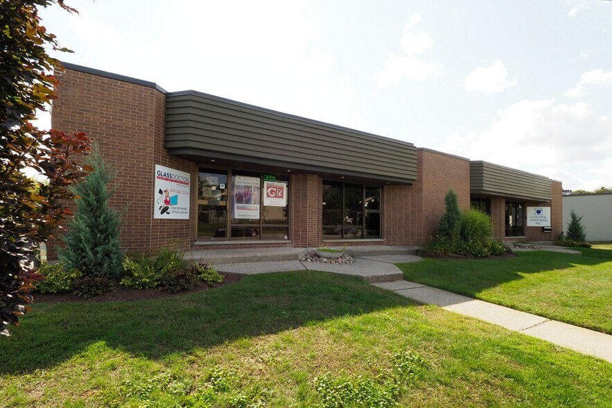 11 Paulander Dr, Kitchener, ON à louer - Photo de l’immeuble – Image 3 sur 3