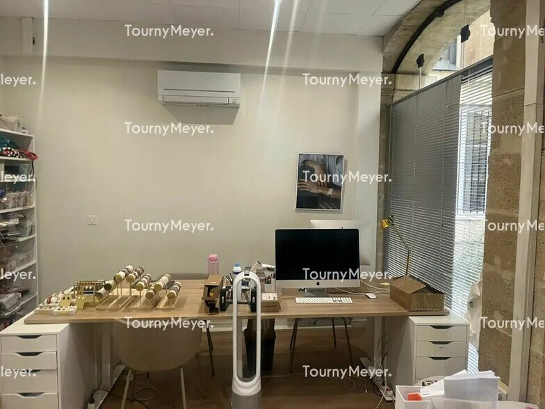 Bureau dans Bordeaux à louer - Photo de l’immeuble – Image 3 sur 5