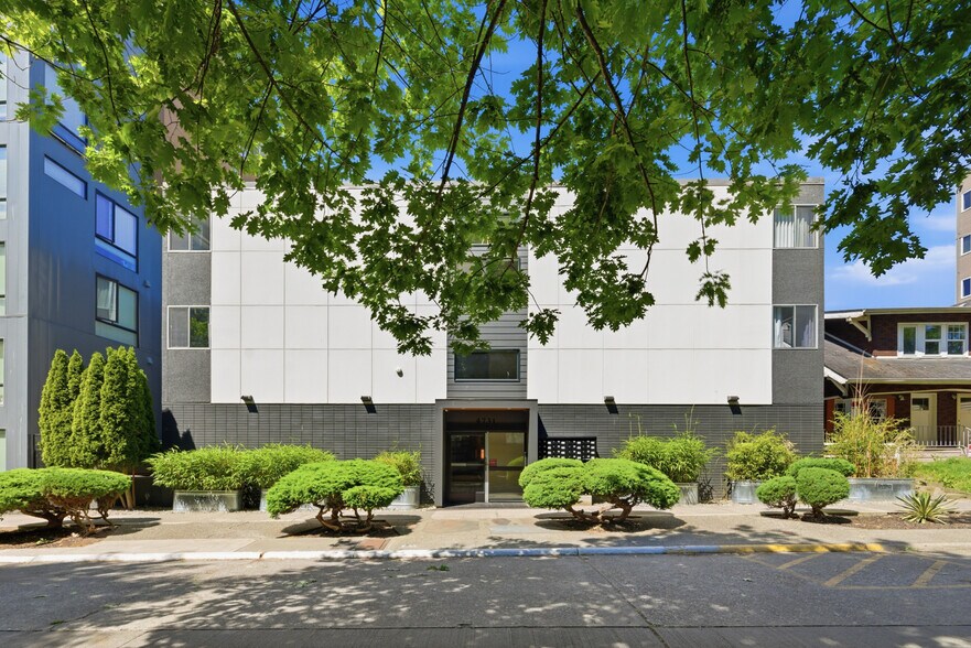 4731 12th Ave NE, Seattle, WA à vendre - Photo de l’immeuble – Image 2 sur 19