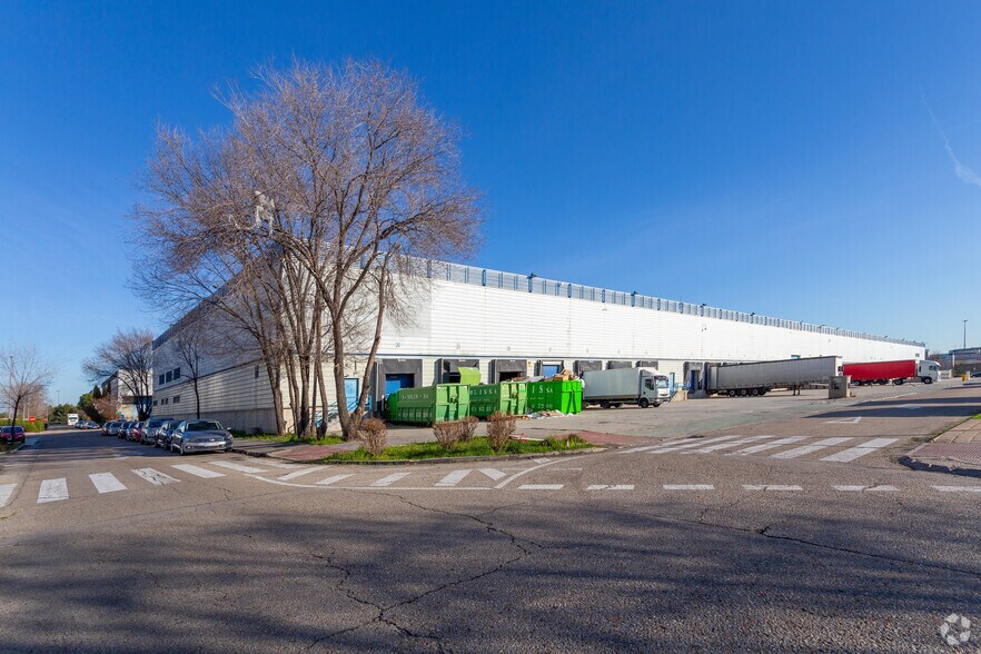 Calle del Río Guadalhorce, 4, Getafe, Madrid à louer - Photo de l’immeuble – Image 3 sur 3