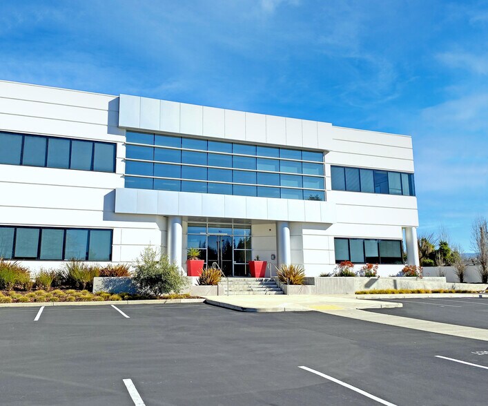110 Rose Orchard Way, San Jose, CA à louer - Photo principale – Image 1 sur 6
