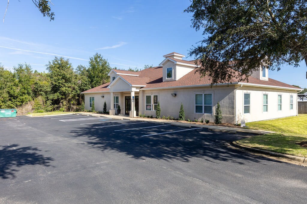 1288 Country Club Rd, Gulf Breeze, FL à vendre Photo de l’immeuble– Image 1 sur 37