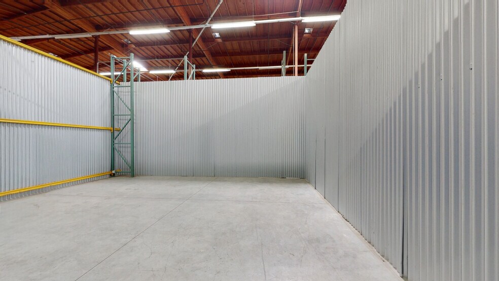 4901-4911 Central Ave, Richmond, CA à louer - Numérisation 3D Matterport – Image 3 sur 31