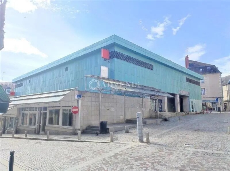 Local commercial dans Nevers à louer Photo de l’immeuble– Image 1 sur 4