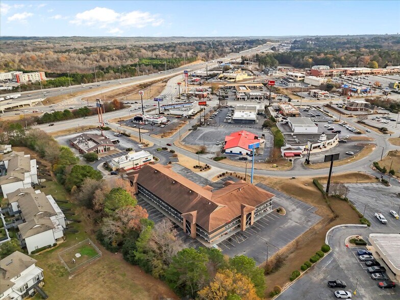 105 Riverside Pky, Macon-Bibb, GA à vendre - Photo de l’immeuble – Image 3 sur 16