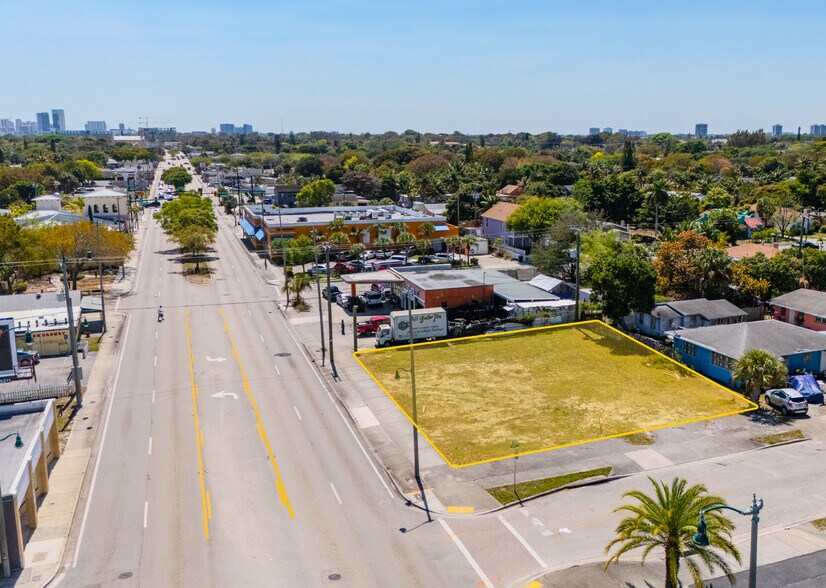 5179 Broadway, West Palm Beach, FL à vendre - Photo de l’immeuble – Image 3 sur 20