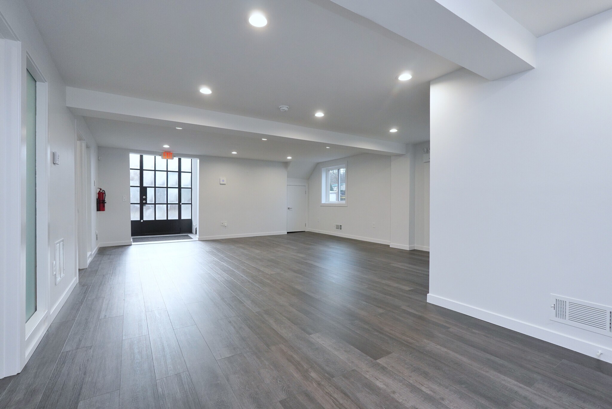 457 Rt-79, Morganville, NJ à louer Photo intérieure– Image 1 sur 6