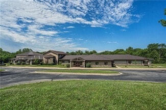 Plus de détails pour 908 Franciscan Way, Savannah, MO - Spécialisé à vendre
