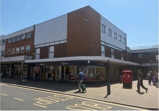 27 Church Rd, Burgess Hill à louer Photo de l’immeuble– Image 2 sur 12