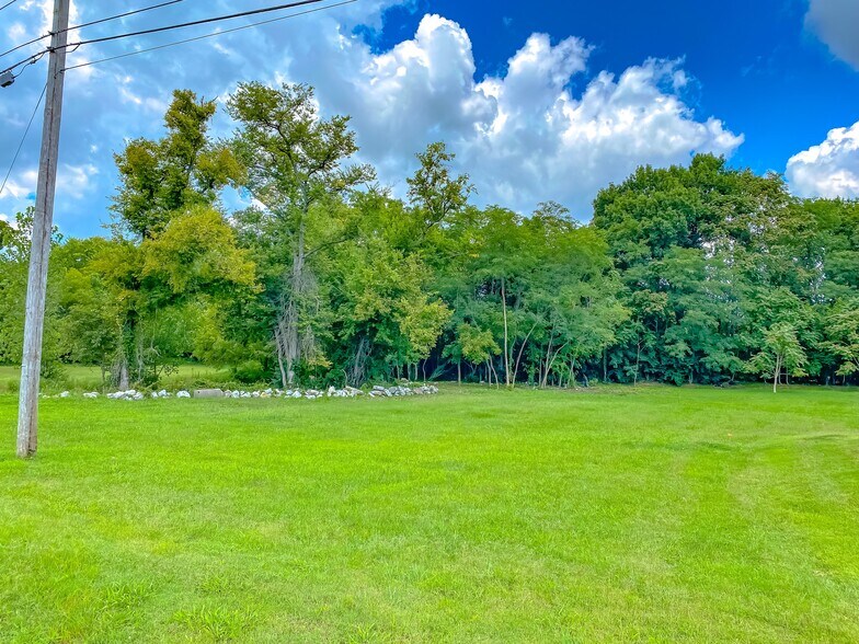472 Downs Blvd, Franklin, TN à vendre - Photo principale – Image 1 sur 10