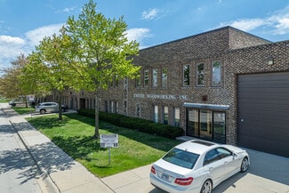 Plus de détails pour 729 Lunt Ave, Schaumburg, IL - Industriel/Logistique à vendre